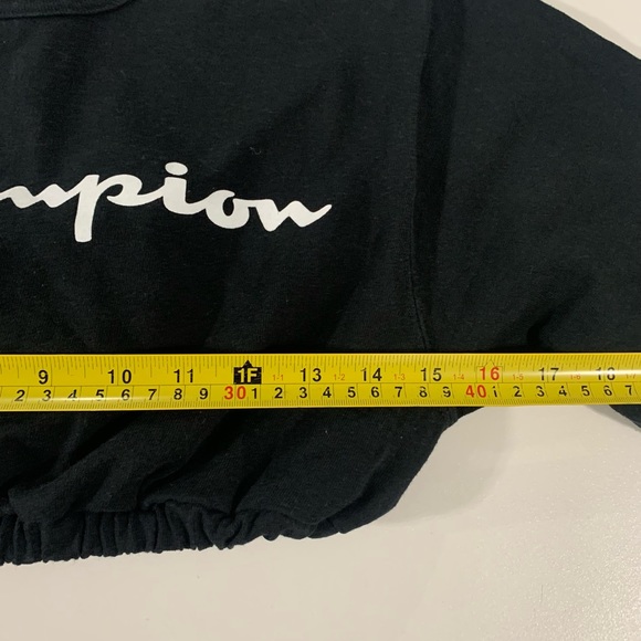Custom reworked Champion crop top size Medium. - Picture 4 of 4